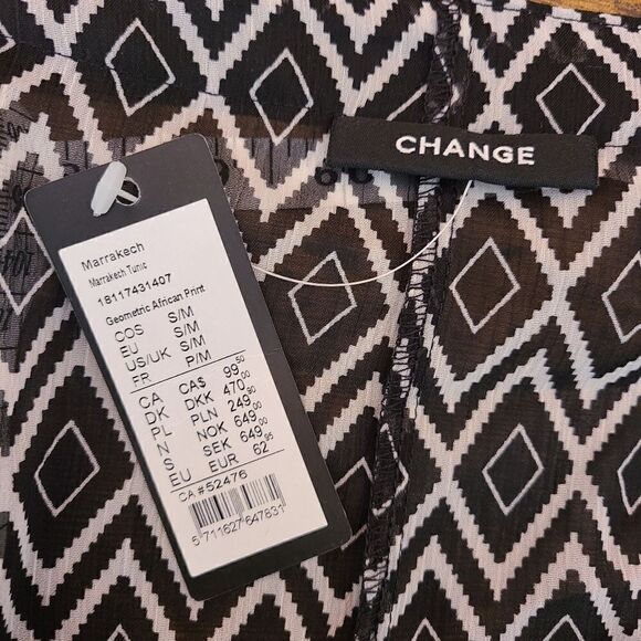 NWT Change Beach Cover Up Tunic – Black/White Geometric,  S/M - Picture 4 of 4